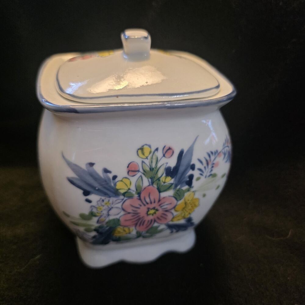Vintage Decorative Porcelain Jar w/Lid Hand Painted Floral 5" x 4"